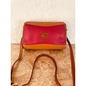 Vtg DOONEY and BOURKE AWL varsity tan trim small crossbody/shoulder bag